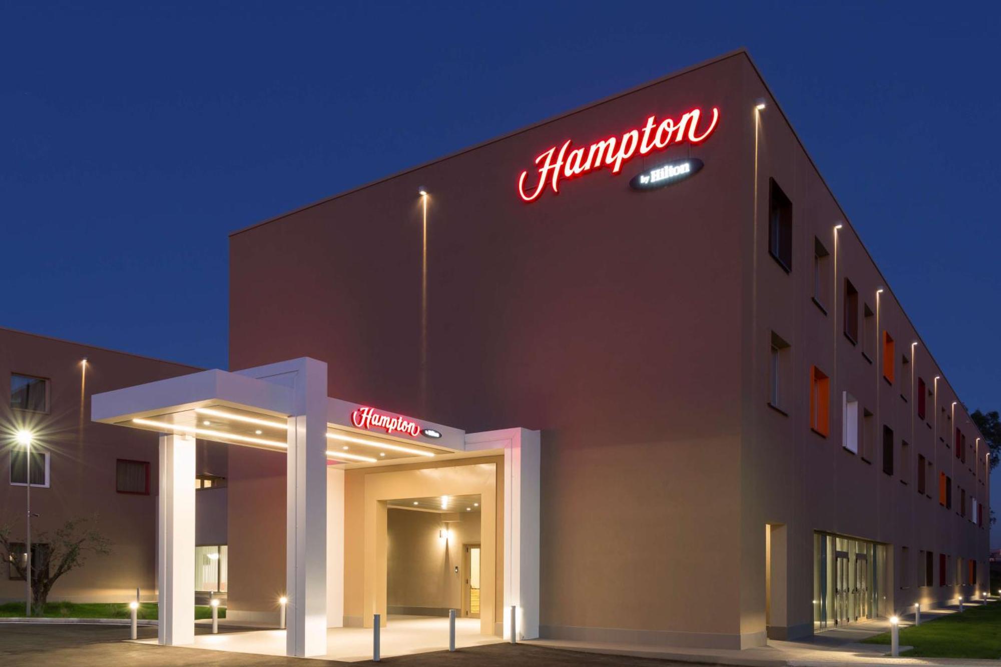 Hampton By Hilton East 3* Rom